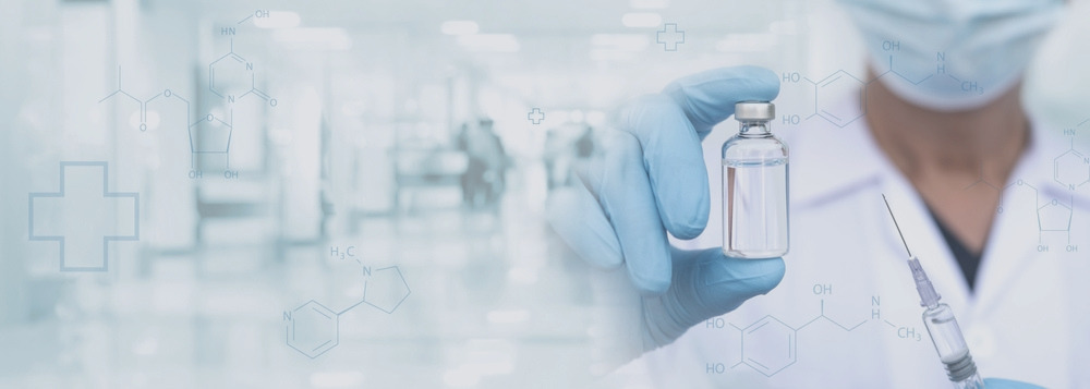 doctor_holding_vaccine_vial_banner2